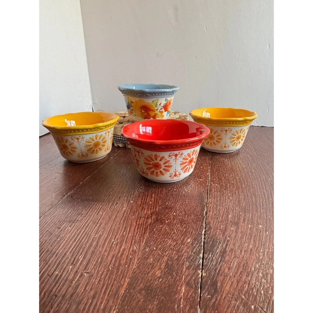 The Pioneer Woman Stoneware Ramekin Set of 4 Floral Scalloped Prep Bowls Multi